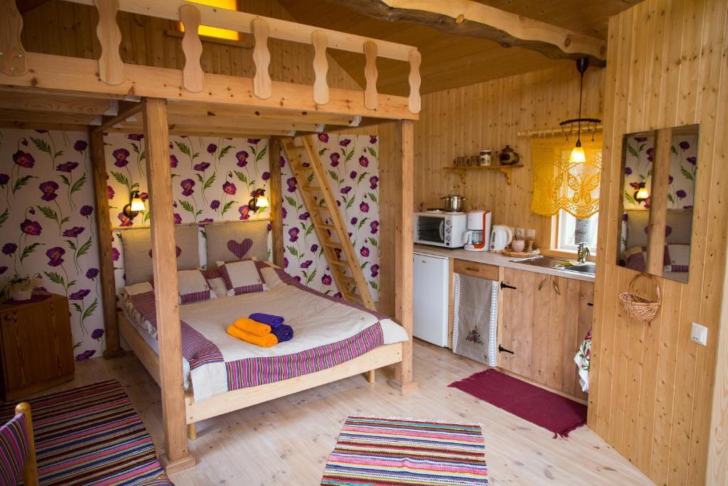 Tonise Holiday Houses Lilbi  Δωμάτιο φωτογραφία
