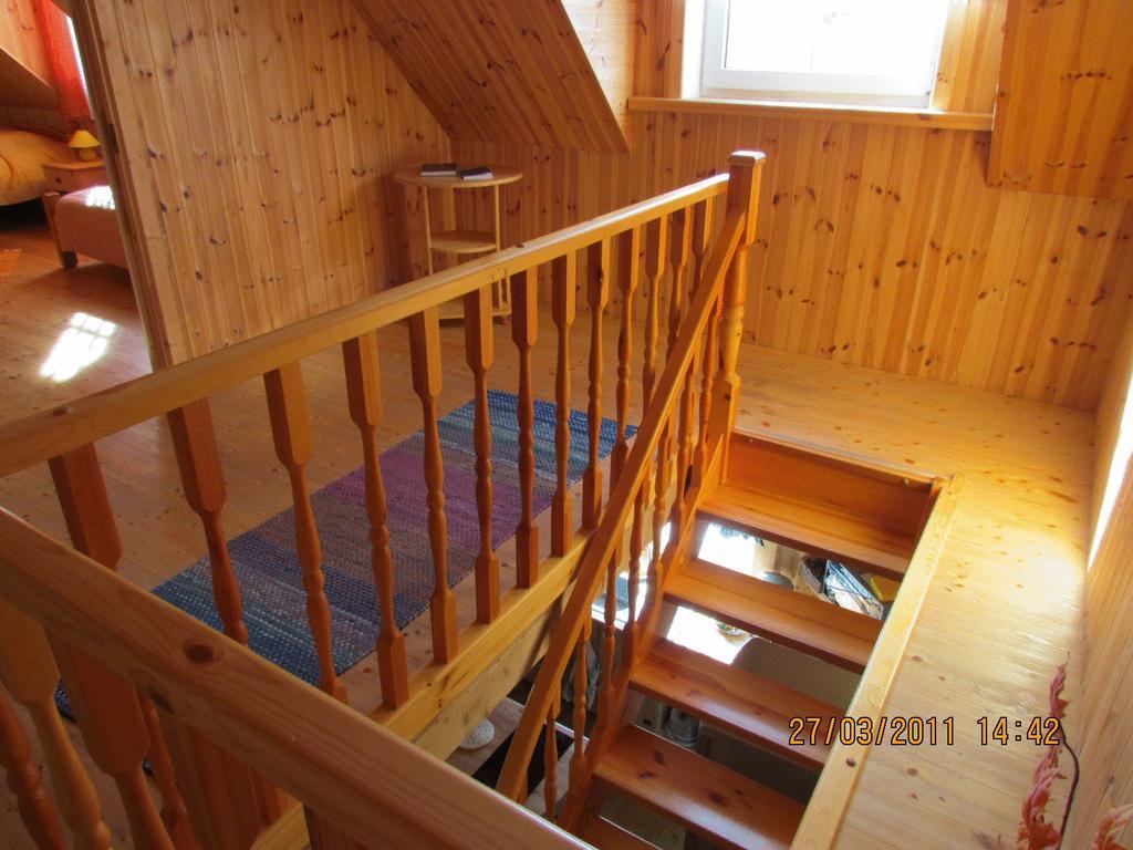 Tonise Holiday Houses Lilbi  Δωμάτιο φωτογραφία