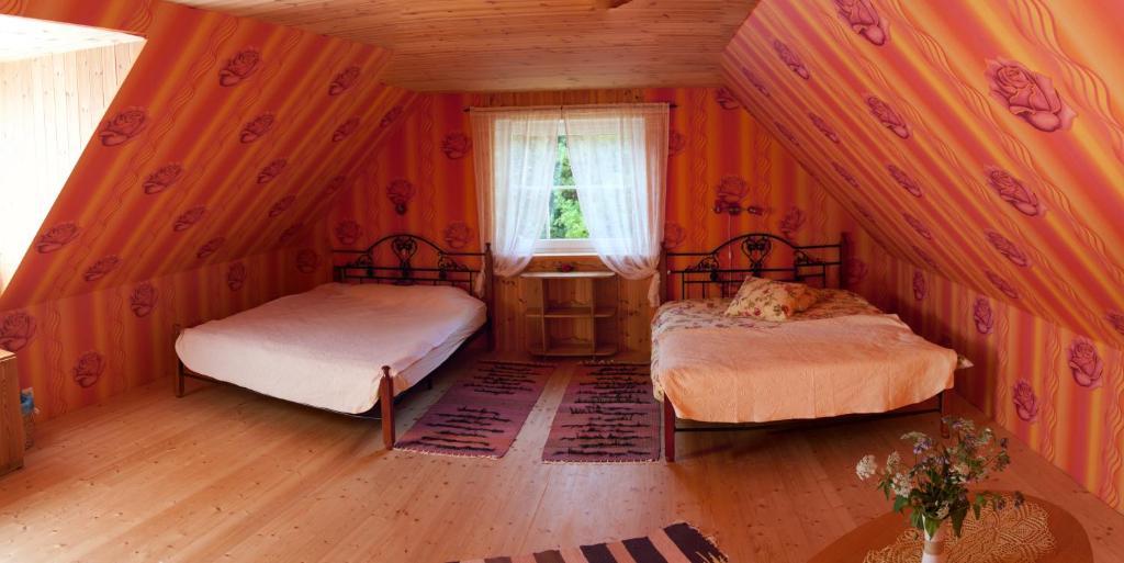 Tonise Holiday Houses Lilbi  Δωμάτιο φωτογραφία